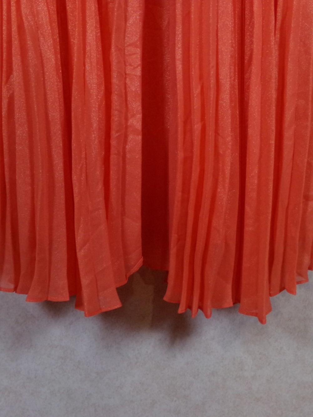 NWT Nanette Lepore Vivid Coral Crinkle Pleated Midi Dress. Lined Size 12 - Picture 10 of 12